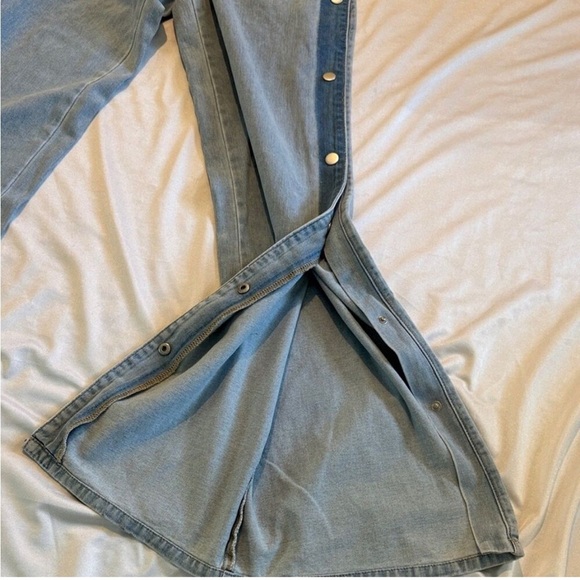 Austin Landing Women’s Two Tone Blue Wide-Leg Tear Athletic Pants NWT 5 - Picture 10 of 10